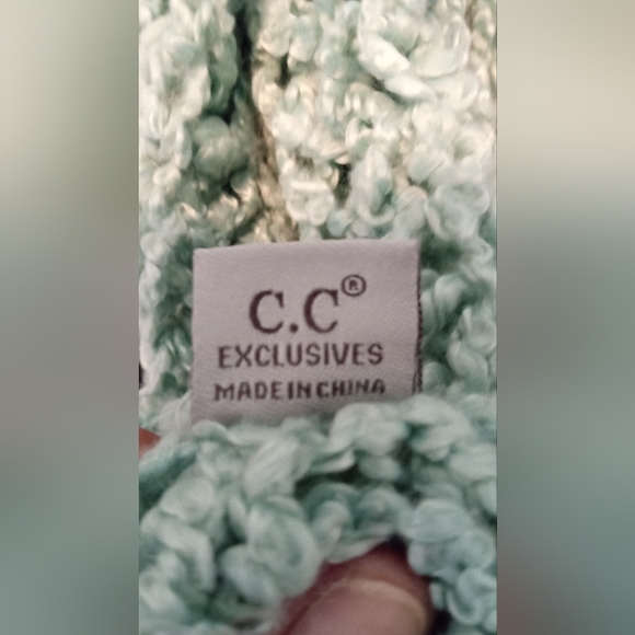 Teal Infinity Scarf - Picture 7 of 9